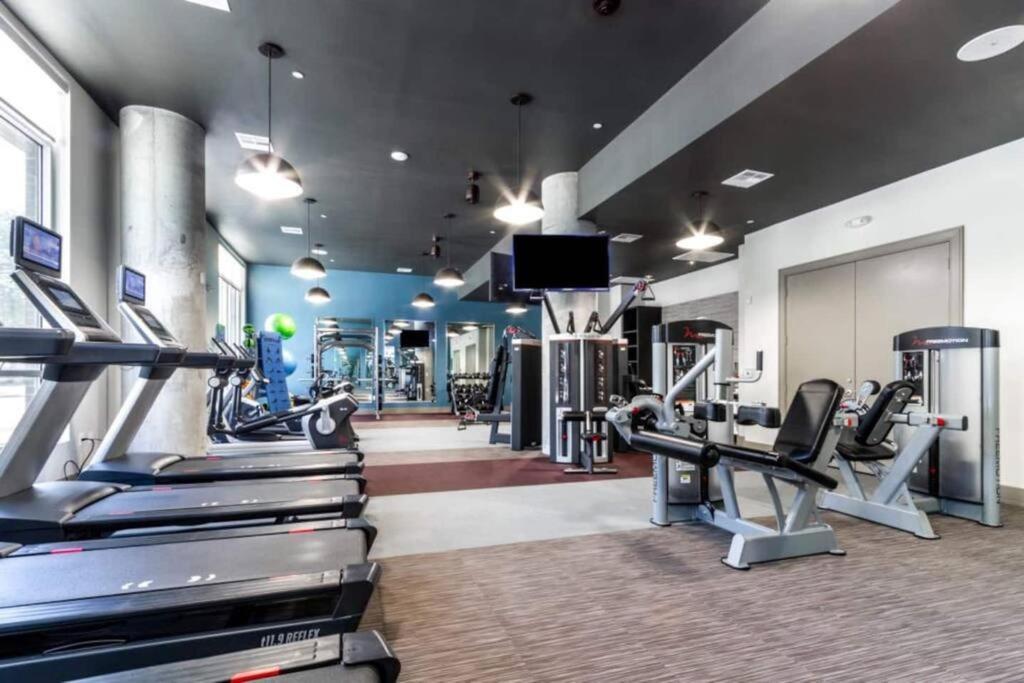Apto 1 Bed - Kitchen - Free Parking Apartamento Houston Exterior foto