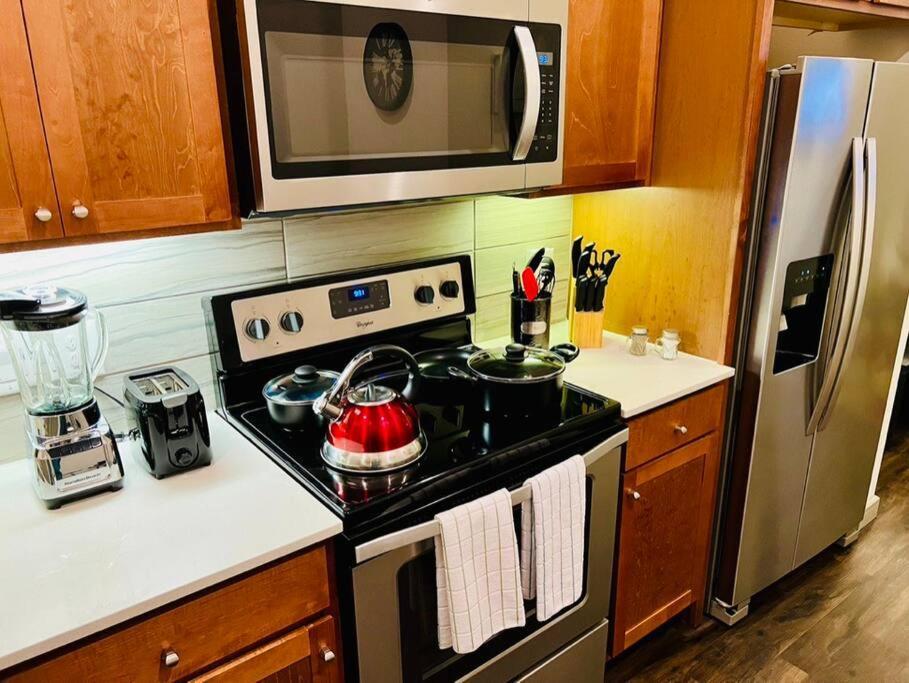 Apto 1 Bed - Kitchen - Free Parking Apartamento Houston Exterior foto