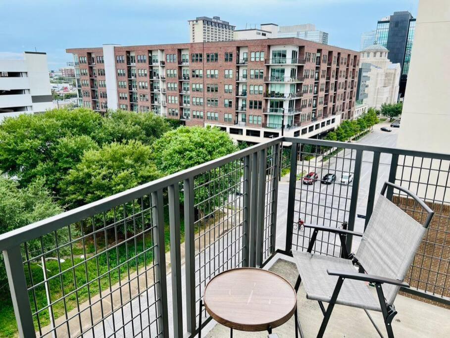 Apto 1 Bed - Kitchen - Free Parking Apartamento Houston Exterior foto