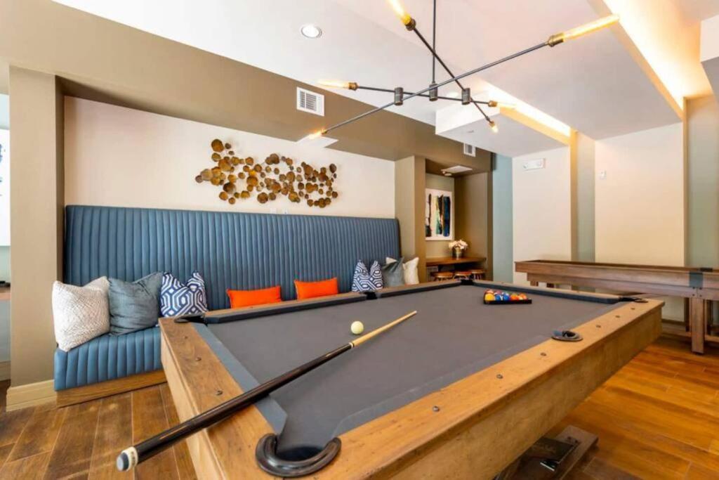 Apto 1 Bed - Kitchen - Free Parking Apartamento Houston Exterior foto